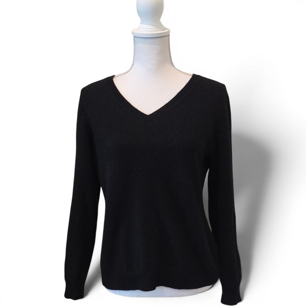 Jaclyn Smith Sweater 100% Cashmere V-Neck Relaxed Black Minimalist Casual XL